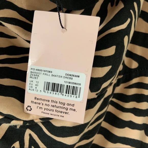 Missguided Zebra Print Bardot Frill Skater Dress - Picture 11 of 13
